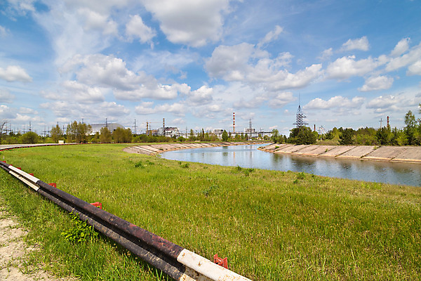 포토 JPG 해외이미지 식물 호수 자연 풍경 사람없음 야외 물 환경 힘 탐험 저수지 연못 도시 숲 사건 버리기 휴양지 지역 내추럴 원자력 소련 소비에트 우크라이나 재앙 해외202004 해외202105 해외포토 자연요소 유럽 모션 장소 에너지 생태계 파일형식