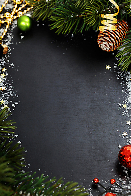 포토 JPG 해외이미지 리본 잎 크리스마스 크리스마스용품 검은배경 프레임 실내 사람없음 솔방울 오너먼트 카피스페이스 크리스마스배경 해외202004 해외포토 식물 기념일 백그라운드 크리스마스장식 내부 검은색 공백 용품 파일형식