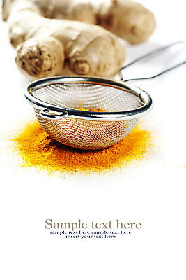 포토 JPG 해외이미지 식재료 사람없음 채망 향신료 흰배경 생강 해외202004 해외포토 백그라운드 채소 주방용품 흰색 향미료 파일형식