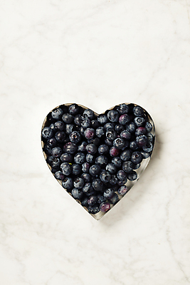 포토 JPG 해외이미지 사람없음 하트 담기 블루베리 쿠키틀 해외202004 해외포토 모양 과일 모션 제빵도구 파일형식