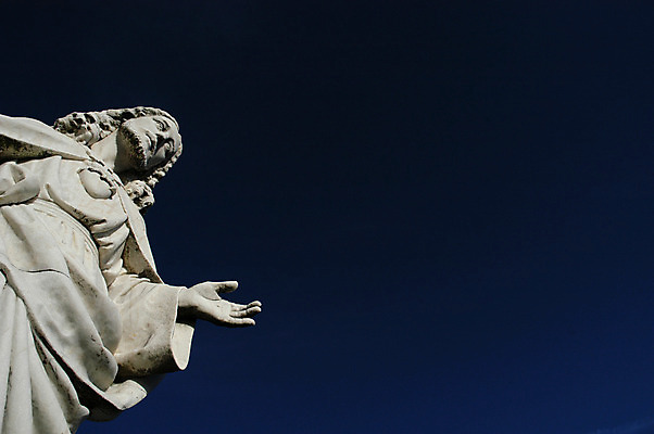 포토 JPG 해외이미지 기독교 종교 아들 무기 하늘 관리 사랑 사람없음 조각상 숫자 천주교 기도 오픈 예수 천국 신앙심 예언자 해외202004 해외202105 해외포토 문자 감정 가족 조형물 신_종교 파일형식