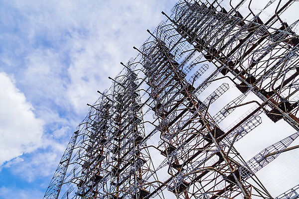 포토 JPG 해외이미지 식물 안테나 사람없음 건물 힘 사건 버리기 라디오 군용 시스템 원자력 러시아인 레이더 방사능 소련 소비에트 우크라이나 재앙 해외202004 해외202105 해외포토 서양인 건축물 유럽 통신 모션 군대 전자제품 에너지 파일형식