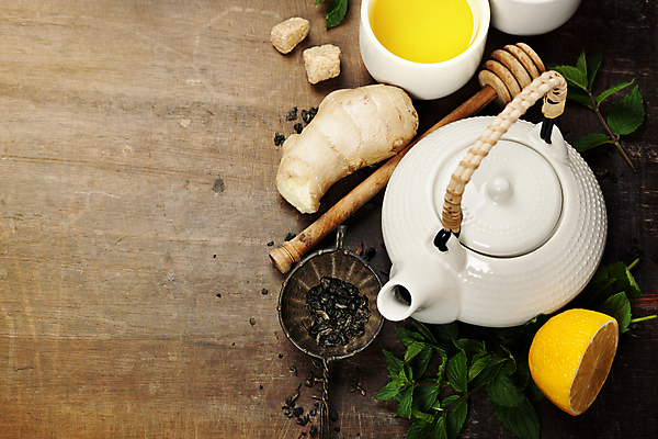 포토 JPG 해외이미지 실내 사람없음 도자기 차 찻잔 찻주전자 레몬 생강 허니디퍼 갈색배경 해외202004 해외포토 음료 백그라운드 채소 과일 주전자 잔 내부 갈색 도구 파일형식