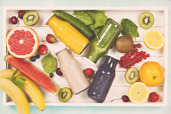 포토 JPG 해외이미지 채소 과일 쟁반 건강 사람없음 주스 레몬 채식 다이어트음식 스무디 저칼로리식단 카피스페이스 디톡스 해외202004 해외포토 음료 다이어트 공백 식단 저칼로리 파일형식