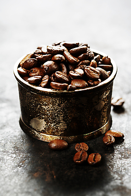 포토 JPG 해외이미지 회색배경 실내 사람없음 원두 담기 해외202004 해외포토 커피 백그라운드 모션 내부 회색 파일형식