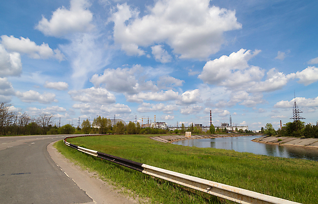 포토 JPG 해외이미지 식물 호수 자연 풍경 사람없음 야외 물 환경 힘 탐험 저수지 연못 도시 숲 사건 버리기 휴양지 지역 내추럴 원자력 소련 소비에트 우크라이나 재앙 해외202105 해외포토 자연요소 유럽 모션 장소 에너지 생태계 파일형식