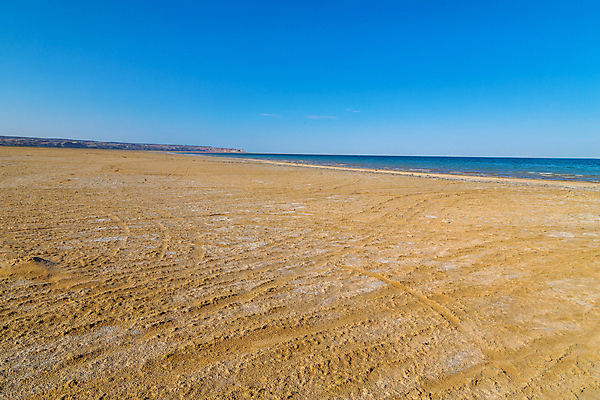 포토 JPG 해외이미지 구름 아시아 호수 모래 바다 패턴 자연 하늘 바닥 풍경 사람없음 물 여름 햇빛 태양 우주 환경 사막 죽음 만 중앙 위험 망토 모래언덕 질감 소금 장면 층 동쪽 우즈베키스탄 내추럴 생태학 요르단 재앙 해외202105 해외포토 자연요소 계절 교육 나라 컨셉 무늬 중동 방향 언덕 생태계 중앙아시아 파일형식