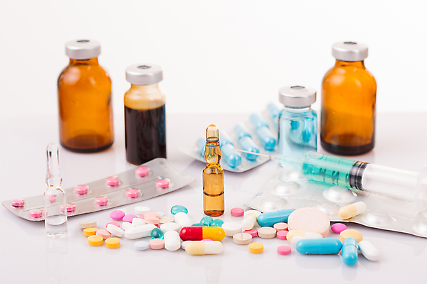 포토 JPG 해외이미지 의학 실내 주사기 사람없음 알약 약 다양 흰배경 주사약 앰플 바이알 해외202105 해외포토 다수 백그라운드 의료기기 내부 흰색 의료용품 파일형식