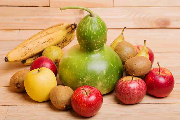 포토 JPG 해외이미지 음식 백그라운드 다이어트 과일 자연 탁자 디저트 건강 사람없음 목재 신선 달콤 맛 사과 먹기 유기농 날것 박 내추럴 숙성 조롱박 하와이인 맛있는 해외202105 해외포토 외국인 나무 웰빙 가구 컨셉 재료 모션 생태계 파일형식