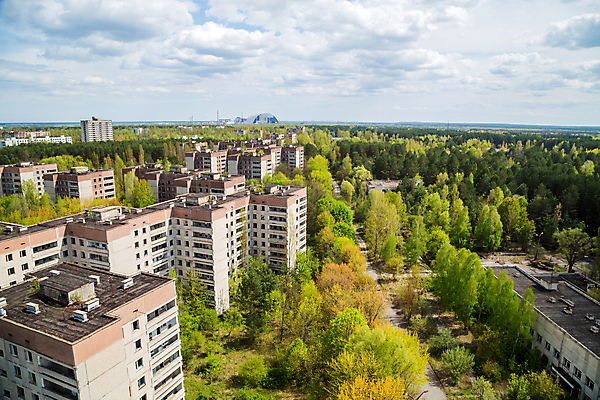 포토 JPG 해외이미지 건축양식 아파트 주택 사람없음 건물 도시풍경 도시 버리기 원자력 소련 소비에트 우크라이나 조감도 해외202105 해외포토 건축물 건축 유럽 모션 풍경 에너지 파일형식