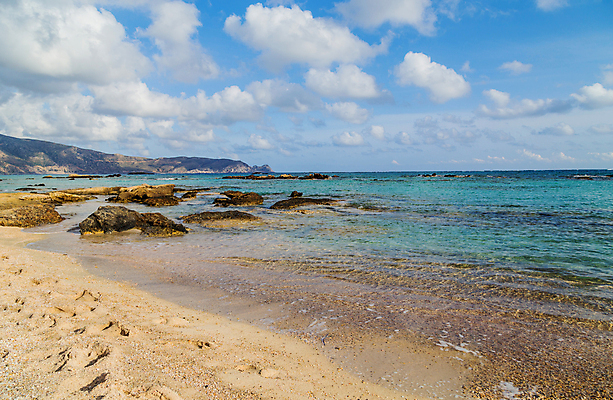 포토 JPG 해외이미지 모래 파도 바다 분홍색 여행 하늘색 자연 하늘 휴가 사람없음 장미 뜨거움 서핑 지중해 그리스 언덕 파라다이스 포상금 해외202105 해외포토 꽃 유럽 컬러 돈 파란색 수상스포츠 생태계 파일형식