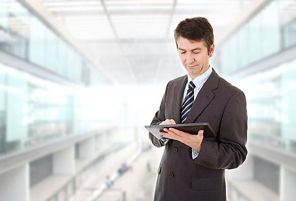 포토 JPG 해외이미지 직업 1 손 남자 백그라운드 인터넷 비즈니스 통신 손가락 한명 서기 사람 성인 노트북 컴퓨터 태블릿 터치패드 사무실 알약 디지털 스크린 공책 흰색 작업 비즈니스맨 닫기 휴대용 무선전화기 전자 패드 터치스크린 해외202105 해외포토 컬러 모션 문구용품 신체부위 전자제품 스마트기기 약 직장인 전화기 오브젝트 파일형식 의학