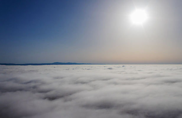 포토 JPG 해외이미지 유럽 하늘 아침 사람 사람없음 야외 축제 승차 포르투갈 해외202105 해외포토 주간 나라 모션 파일형식