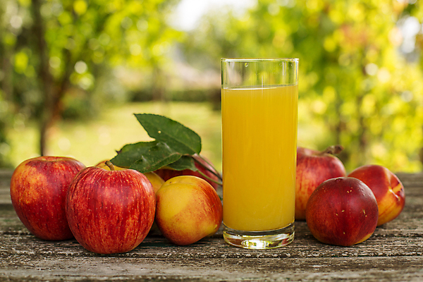 포토 JPG 해외이미지 꽃 음료 음식 백그라운드 잎 과일 자연 유리 탁자 건강 사람없음 야외 목재 초록색 노란색 정원 침묵 주스 추위 흰색 신선 액체 황금 닫기 달콤 맛 사과 시원함 먹기 오브젝트 복숭아 유리그릇 내추럴 숙성 무알코올 해외202105 해외포토 나무 식물 그릇 컬러 가구 컨셉 재료 모션 재질 소리 생태계 파일형식