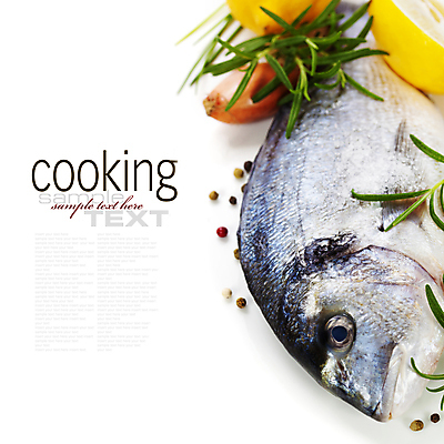 포토 JPG 해외이미지 식재료 실내 어류 타이포그라피 사람없음 레몬 해산물 흰배경 후추 로즈메리 황새치 카피스페이스 해외202004 해외포토 문자 백그라운드 과일 내부 수중동물 공백 흰색 허브 향신료 파일형식 새치