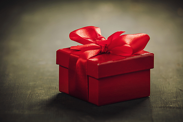 포토 JPG 해외이미지 리본 실내 발렌타인데이 사랑 사람없음 선물상자 오브젝트 해외202004 해외포토 감정 데이이벤트 선물 내부 상자 파일형식