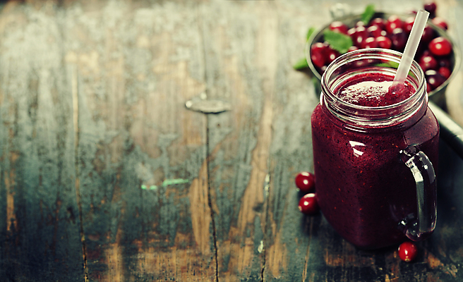 포토 JPG 해외이미지 음료 잔 실내 사람없음 나무바닥 베리스무디 스무디 크랜베리 해외202004 해외포토 식기 열매 바닥 내부 파일형식