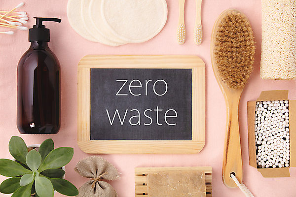 포토 JPG 해외이미지 식물 화분 실내 사람없음 하이앵글 자연보호 칠판 붓 친환경 비누 면봉 분홍색배경 제로웨이스트 해외202004 대나무칫솔 해외포토 뷰포인트 분홍색 백그라운드 자연 내부 위생용품 환경 그린캠페인 보호 칫솔 사회이슈 파일형식