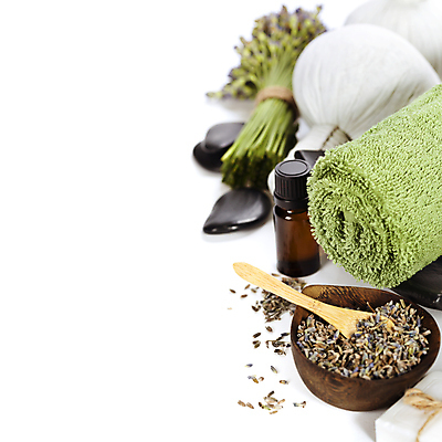 포토 JPG 해외이미지 실내 사람없음 수건 흰배경 아로마 아로마테라피 찻잎 스톤 허브볼 아로마오일 해외202004 해외포토 백그라운드 내부 차_음료 위생용품 흰색 오일_화장품 테라피 파일형식