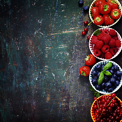 포토 JPG 해외이미지 그릇 딸기 사람없음 담기 블루베리 산딸기 베리 해외202004 해외포토 식기 과일 모션 파일형식