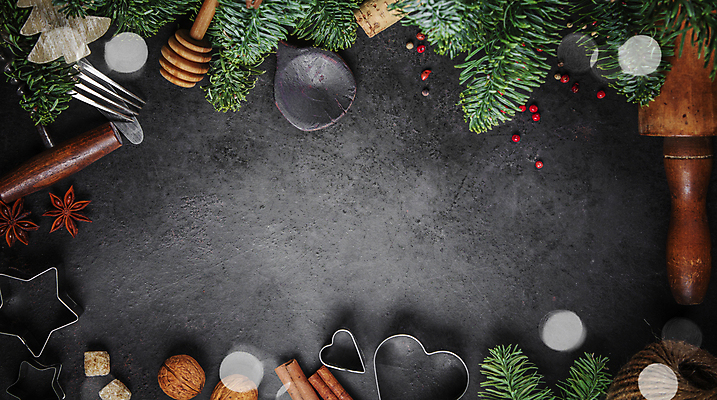 포토 JPG 해외이미지 별 포크 잎 크리스마스 크리스마스용품 검은배경 프레임 실내 틀 사람없음 하트 호두 나무주걱 반죽밀대 허니디퍼 카피스페이스 크리스마스배경 해외202004 팔각회향 해외포토 자연요소 모양 식물 식기 기념일 백그라운드 내부 목재 검은색 공백 견과류 도구 향신료 용품 주걱 밀대 파일형식