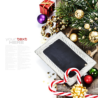 포토 JPG 해외이미지 별 크리스마스장식 크리스마스 실내 타이포그라피 사람없음 선물상자 칠판 흰배경 전나무 지팡이사탕 오너먼트 카피스페이스 해외202004 해외포토 자연요소 나무 문자 기념일 백그라운드 사탕 선물 내부 상자 공백 흰색 파일형식