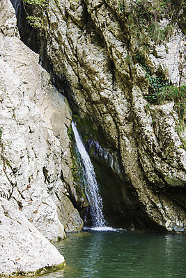 포토 JPG 해외이미지 공원 호수 여행 백그라운드 자연 산 풍경 사람없음 야외 목재 물 강 골짜기 폭포 하이킹 젖음 가을 바위 나뭇가지 신선 개울 숲 러시아 내추럴 전국 해외202004 해외202105 해외포토 자연요소 나무 계절 공공시설 유럽 재료 레저 돌_바위 생태계 파일형식
