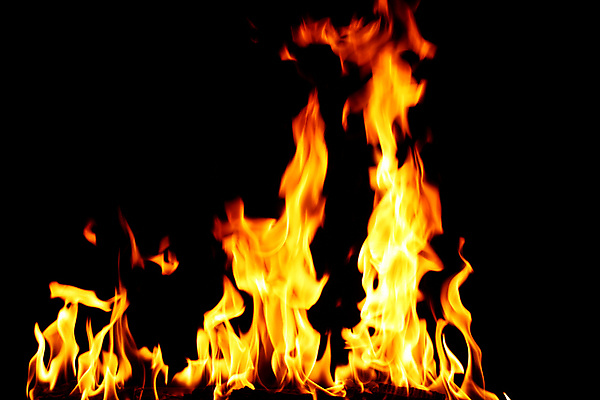 포토 JPG 해외이미지 백그라운드 벽지 추상 따뜻함 사람없음 빨간색 빛 검은색 에너지 뜨거움 위험 모닥불 묘사 벽난로 매움 화재 열정 봉황 영원 점화 화상 해외202004 해외202105 해외포토 감정 컬러 컨셉 무늬 불 맛 상처 사건 파일형식