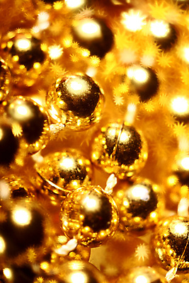 포토 JPG 해외이미지 디자인 계절 별 백그라운드 컨셉 크리스마스 겨울 오렌지 공 추상 휴가 불꽃 새로움 기념 따뜻함 사람없음 장식 빨간색 초록색 파란색 빛 컬러풀 반사 노란색 파티 축제 낭만 축하 도시 점 원형 황금 닫기 야간 연도 질감 디스코 블러 해외202004 해외202105 해외포토 자연요소 도형 기념일 음악 컬러 무늬 과일 모션 불 이벤트 춤 파일형식