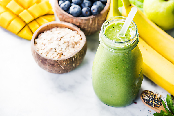 포토 JPG 해외이미지 과일 바나나 건강 빨대 사람없음 주스 사과 채식 망고 다이어트음식 스무디 음료수병 저칼로리식단 디톡스 귀리 해외202004 해외포토 음료 다이어트 곡류 열대과일 식단 저칼로리 병_담는 파일형식