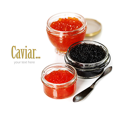 포토 JPG 해외이미지 식재료 유리병 실내 종류 타이포그라피 사람없음 뚜껑 고급 흰배경 잼나이프 캐비아 해외202004 해외포토 문자 백그라운드 컨셉 병_용기 내부 흰색 나이프 파일형식