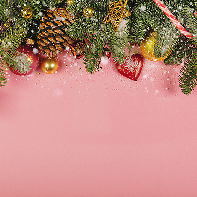 포토 JPG 해외이미지 별 잎 크리스마스장식 크리스마스 크리스마스용품 실내 사람없음 하트 솔방울 지팡이사탕 오너먼트 카피스페이스 크리스마스배경 분홍색배경 해외202004 해외포토 자연요소 모양 식물 기념일 분홍색 백그라운드 사탕 내부 공백 용품 파일형식