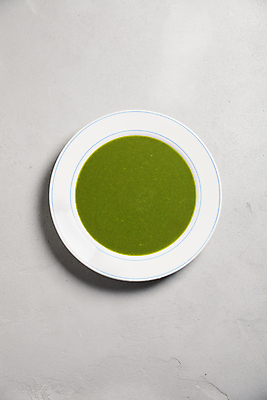 포토 JPG 해외이미지 접시 회색배경 실내 사람없음 하이앵글 수프 야채수프 해외202004 해외포토 식기 뷰포인트 백그라운드 내부 회색 파일형식