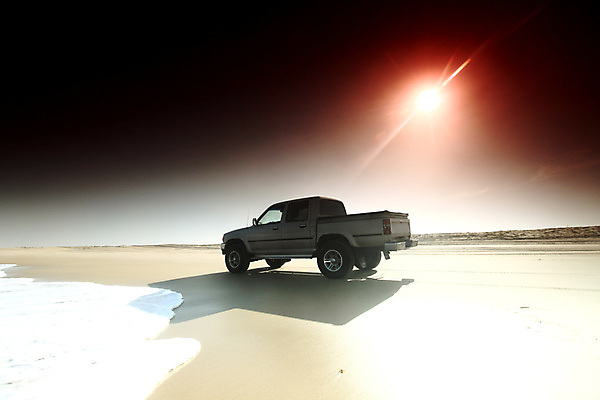 포토 JPG 해외이미지 공원 도로 모래 파도 바다 여행 백그라운드 오렌지 교통시설 자국 자동차 자연 하늘 휴가 풍경 사람없음 야외 물 여름 파란색 빛 태양 반사 노란색 일몰 거울 운전 사막 바퀴 뜨거움 땅 모래언덕 사파리 복고 지역 오프로드 자동 수평선 해외202004 해외202105 해외포토 자연요소 계절 공공시설 길 육상교통 컬러 교통 과일 모션 노을 언덕 시설 생태계 파일형식