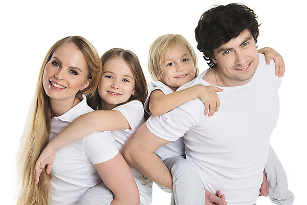 포토 JPG 해외이미지 백인 커플 여자 남자 행복 어린이 백그라운드 가족 놀이 엄마 함께함 사람 소년 여러명 30대 흰색 4 아빠 승차 주기 업기 적재 고립 해외202004 해외202105 해외포토 서양인 감정 컬러 다수 컨셉 관계 모션 장년 숫자 파일형식