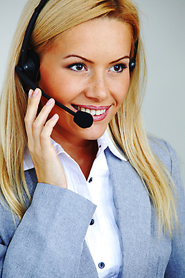 포토 JPG 해외이미지 직업 여자 행복 얼굴 백그라운드 비즈니스 통신 말하기 한명 미소 사람 스마트폰 금발 사무실 판매 헤드폰 흰색 신선 업무 비즈니스우먼 센터 중개인 고객 마이크 서비스 상담 텔레마케팅 부름 비서 고립 운영자 지원 헬프 대리인 해외202004 해외202105 해외포토 1 헤어스타일 감정 컬러 음향기기 모션 표정 신체부위 핸드폰 스마트기기 작업 도움 직장인 서비스업 파일형식