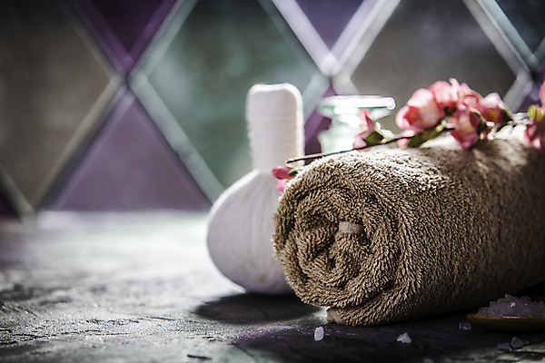 포토 JPG 해외이미지 꽃 사람없음 수건 위생용품 스파용품 아로마테라피 해외202004 해외포토 식물 생활용품 스파 오브젝트 테라피 파일형식