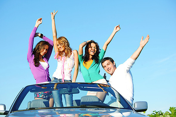 포토 JPG 해외이미지 백인 학생 라이프스타일 커플 여자 남자 행복 여행 백그라운드 2 자동차 자연 유리 하늘 모바일 휴가 함께함 관리 미소 사람 여러명 성인 야외 여름 파란색 친구 청춘 우정 기쁨 자유 흰색 춤 오픈카 스타일 해외202004 해외202105 해외포토 서양인 계절 감정 육상교통 컬러 다수 컨셉 관계 승용차 재질 문화예술 표정 생활 생태계 파일형식