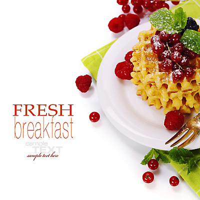 포토 JPG 해외이미지 접시 포크 디저트 실내 타이포그라피 사람없음 식탁보 달콤 아침식사 흰배경 산딸기 베리 와플 카피스페이스 해외202004 해외포토 문자 식기 음식 백그라운드 과일 내부 식사 공백 흰색 맛 파일형식