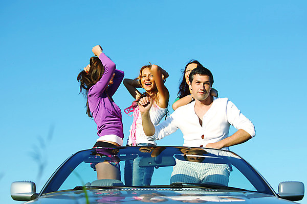 포토 JPG 해외이미지 백인 학생 라이프스타일 커플 여자 남자 행복 여행 백그라운드 2 자동차 자연 유리 하늘 모바일 휴가 함께함 관리 미소 사람 소년 여러명 성인 야외 여름 파란색 친구 청춘 우정 기쁨 자유 흰색 춤 오픈카 스타일 해외202004 해외202105 해외포토 서양인 계절 감정 어린이 육상교통 컬러 다수 컨셉 관계 승용차 재질 문화예술 표정 생활 생태계 파일형식