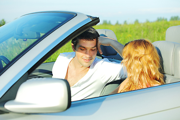 포토 JPG 해외이미지 백인 학생 라이프스타일 커플 여자 남자 행복 여행 백그라운드 2 자동차 자연 유리 하늘 모바일 휴가 함께함 관리 미소 사람 소년 성인 야외 두명 여름 파란색 친구 청춘 우정 기쁨 자유 흰색 춤 오픈카 스타일 해외202004 해외202105 해외포토 서양인 계절 감정 어린이 육상교통 컬러 컨셉 관계 승용차 재질 문화예술 표정 생활 생태계 파일형식