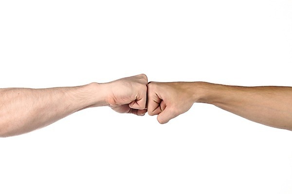 포토 JPG 해외이미지 백인 남자 음악 백그라운드 컨셉 돈 일러스트 비즈니스 노래 스트레스 아이디어 건강 병원 사람없음 빨간색 금융 디지털 모니터 소리 슬픔 흰색 하트 좌절 맥박 고민 드럼 패배 리듬 심장병 우울증 적자 헬프 해외202004 해외202105 해외포토 모양 서양인 감정 컬러 의학 문화예술 타악기 사람 경제 컴퓨터 도움 재산 질병 파일형식