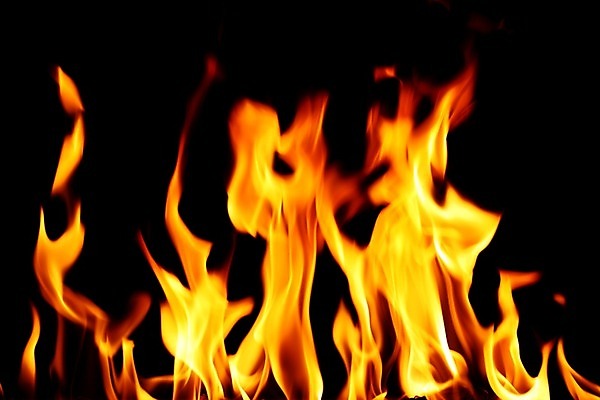 포토 JPG 해외이미지 백그라운드 오렌지 모션 자연 벽지 추상 불꽃 따뜻함 사람없음 빨간색 빛 노란색 검은색 에너지 뜨거움 닫기 더위 위험 모닥불 혀 묘사 벽난로 질감 매움 화재 열정 봉황 엘리먼트 영원 점화 지옥 화상 해외202004 해외202105 해외포토 감정 컬러 컨셉 무늬 과일 불 날씨 입 맛 상처 사건 생태계 파일형식