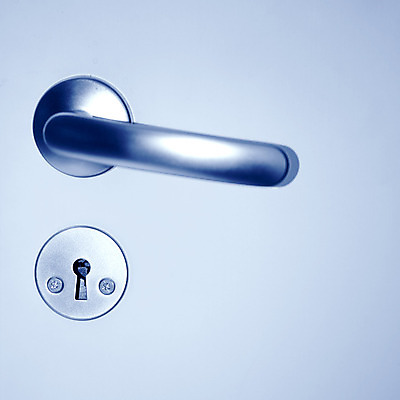 포토 JPG 해외이미지 디자인 건축양식 열쇠 새로움 주택 손잡이 안전 사람없음 내부 목재 문 금속 페인트 방 흰색 오픈 신용카드 재산 닫기 보호 은색 입장 사인 잠금 보안 열쇠구멍 문고리 고립 사생활 진짜 철강 스타일 해외202004 해외202105 해외포토 나무 건축 컬러 컨셉 재료 모션 재질 건물 금융 파일형식