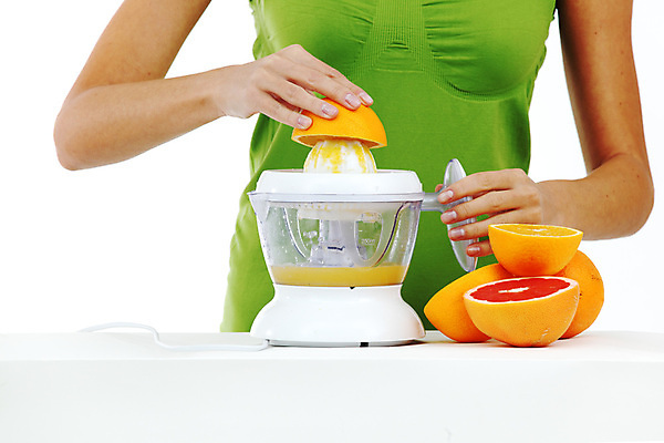 포토 JPG 해외이미지 모델 손 여자 행복 얼굴 음료 음식 백그라운드 다이어트 오렌지 과일 손가락 귤 건강 한명 미소 사람 성인 여름 노란색 검은색 주스 추위 가을 흰색 신선 못 액체 달콤 떨어짐 아침식사 상쾌 팔 비타민 내추럴 고립 압력 짜기 해외202004 해외202105 해외포토 1 계절 감정 컬러 컨셉 모션 표정 신체부위 식사 공구 맛 영양소 파일형식