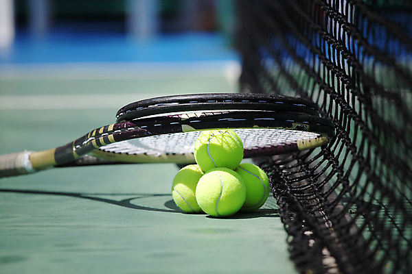 포토 JPG 해외이미지 스포츠 공 사람없음 가로 초록색 경쟁 장비 테니스 게임 라켓 법정 해외202004 해외202105 해외포토 스포츠용품 컬러 컨셉 놀이 구기 파일형식