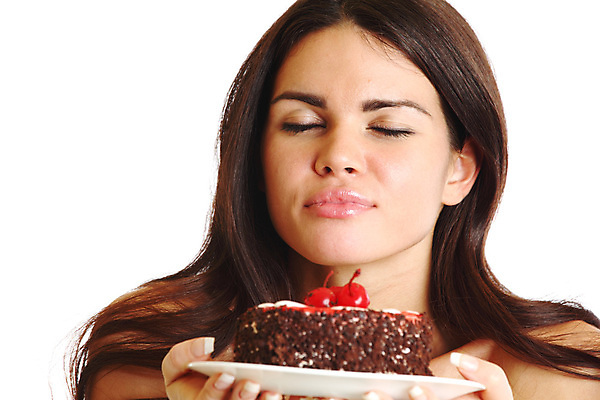 포토 JPG 해외이미지 백인 라이프스타일 접시 여자 행복 얼굴 음식 조각 백그라운드 다이어트 휴가 디저트 건강 요리 한명 사람 파티 케이크 초콜릿 식사 흰색 입 생일 달콤 맛 먹기 크림 칼로리 고립 돌봄 페스츄리 해외202004 해외202105 해외포토 서양인 1 식기 기념일 감정 빵 컬러 컨셉 모션 이벤트 생활 신체부위 파일형식