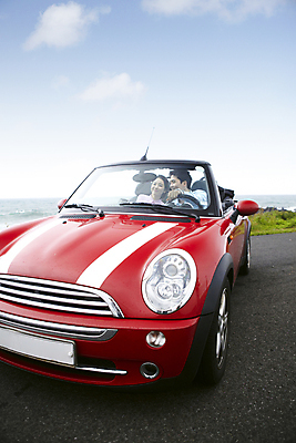 포토 JPG 주간 구름 커플 여자 남자 여유 한쌍 육상교통 교통수단 바다 여행 이동 데이트 자동차 하늘 휴가 휴식 한국 미소 웃음 사람 앉기 동양인 상반신 20대 성인 해변 야외 두명 관광지 제주도 운전 한국인 오픈카 청년만 성인만 국내포토 자연요소 감정 아시아 교통 컨셉 관계 모션 승용차 표정 인종 청년 파일형식