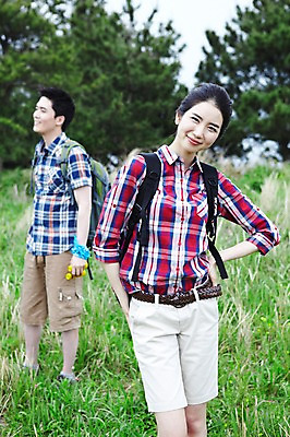 포토 JPG 주간 커플 여자 남자 행복 한쌍 스포츠 여행 허리손 배낭 자연 레저 휴가 산 한국 건강 사랑 서기 미소 웃음 사람 동양인 20대 성인 취미 야외 두명 레포츠 관광지 운동 제주도 등산 트래킹 망원경 한국인 즐거움 배낭여행 상쾌 커플티 손수건 청년만 성인만 국내포토 자연요소 감정 아시아 포즈 가방 관계 모션 표정 인종 청년 생태계 커플룩 파일형식