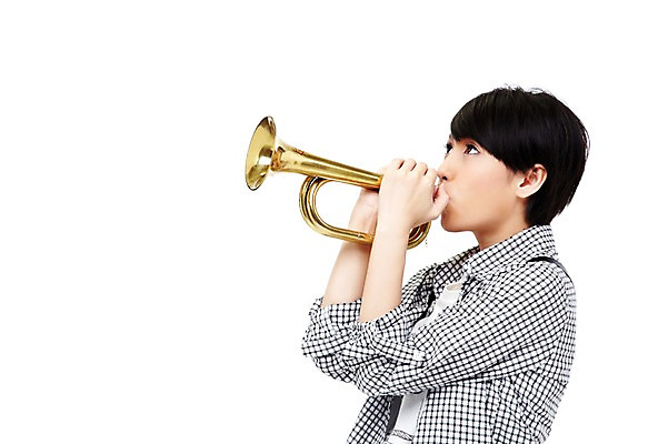 포토 JPG 스튜디오촬영 외국인 해외기획촬영 해외 우먼라이프 라이프스타일 여자 2011년태국 악기 음악 포즈 남방 연주 모션 청소년 놀이 실내 관악기 한명 서기 미소 웃음 들기 누끼 사람 동양인 상반신 취미 라이프 옆모습 10대 캐주얼 불기 나팔 즐거움 여자만 여자한명만 십대만 십대여자만 십대여자한명만 국내포토 1 옷 감정 뷰포인트 셔츠 문화예술 표정 인종 내부 생활 파일형식